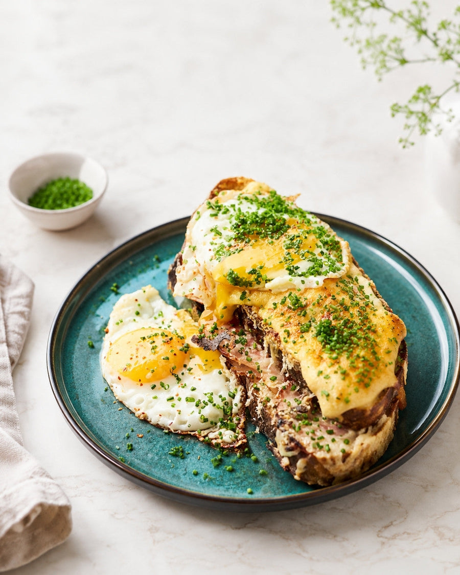 Croque Madame i airfryer — fransk klassiker med spejlæg