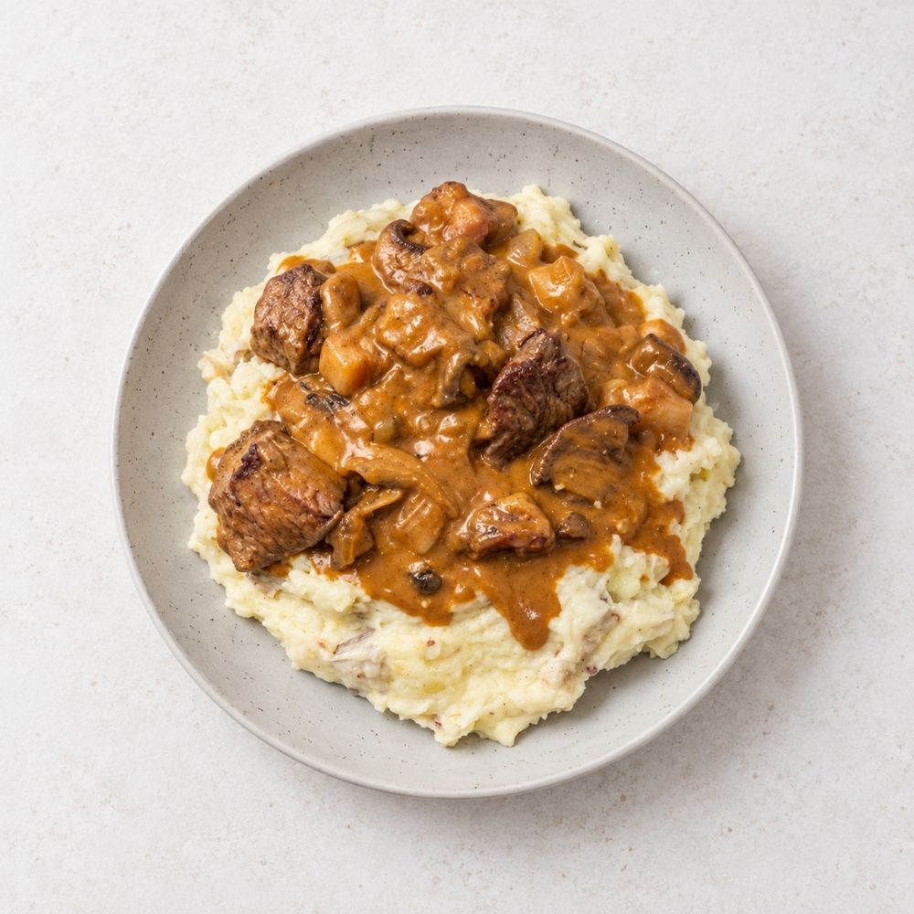 Boeuf stroganoff med oksemørbrad og kartoffelmos med fennikel