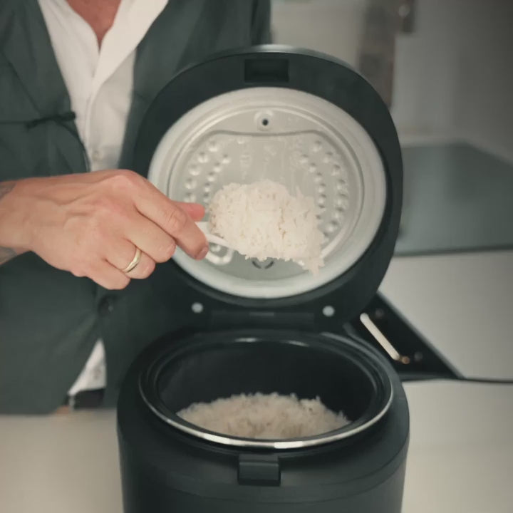 Indlæs video: 12-i-1 Multicooker 3L
