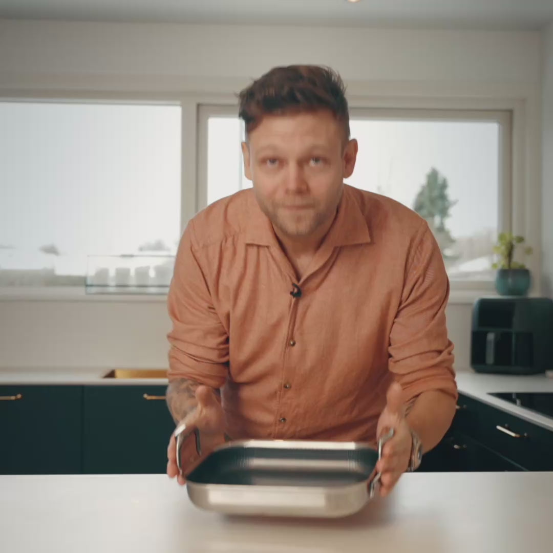 Indlæs video: Hybrid Lille Bradepande 25x20x4.5cm